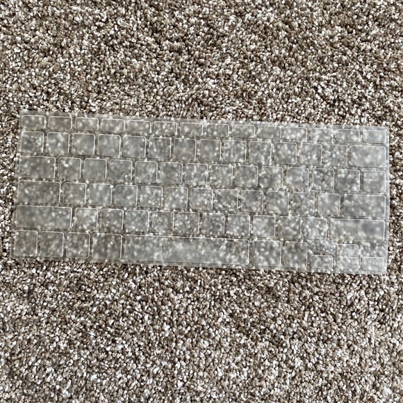 3/$15 MacBook Keyboard Covers - Picture 6 of 6